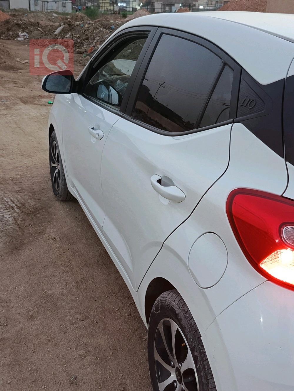 هيونداي i10